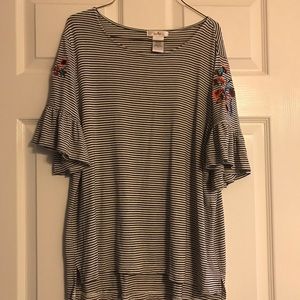 Stripped ruffled sleeve top